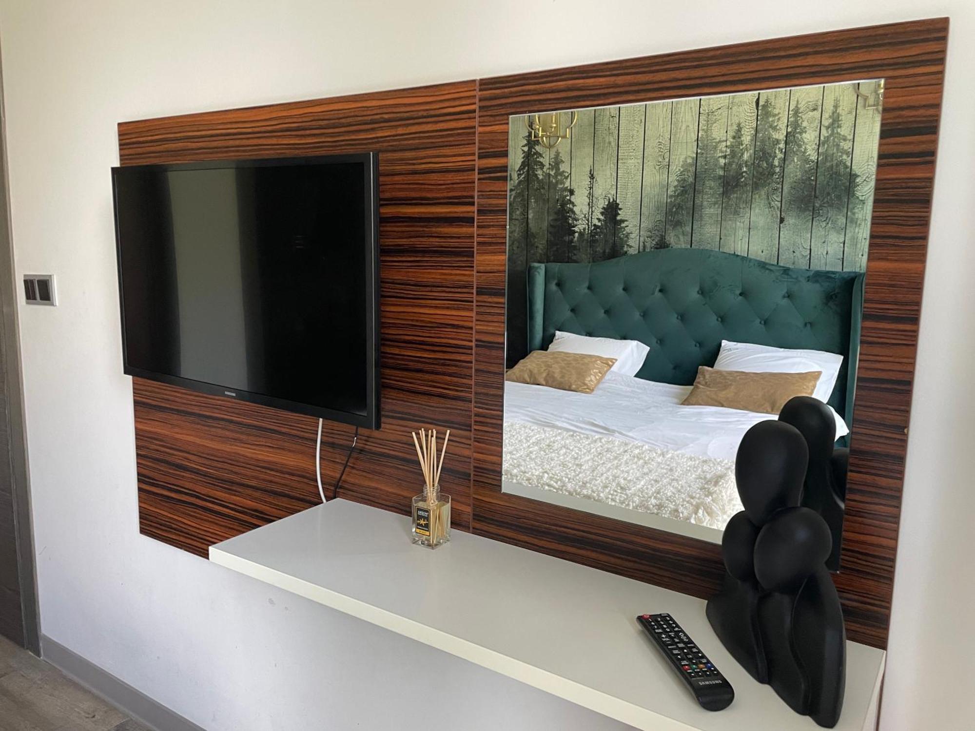 Luxury Silver Mountain Apartment ポイアナ・ブラショフ エクステリア 写真